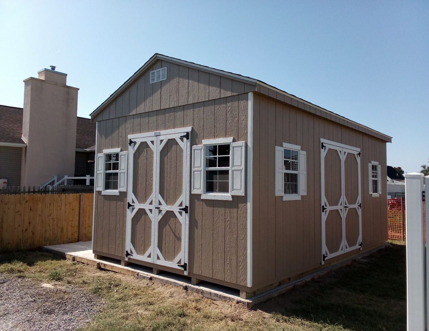 12x20 Painted 8' Cottage