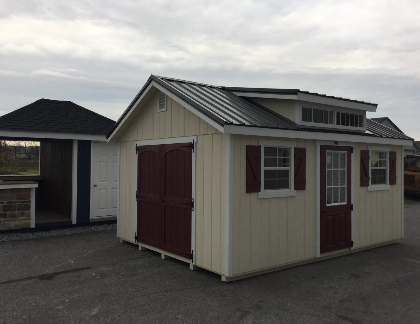 12x16 Classic Garden Cottage with Studio Dormer